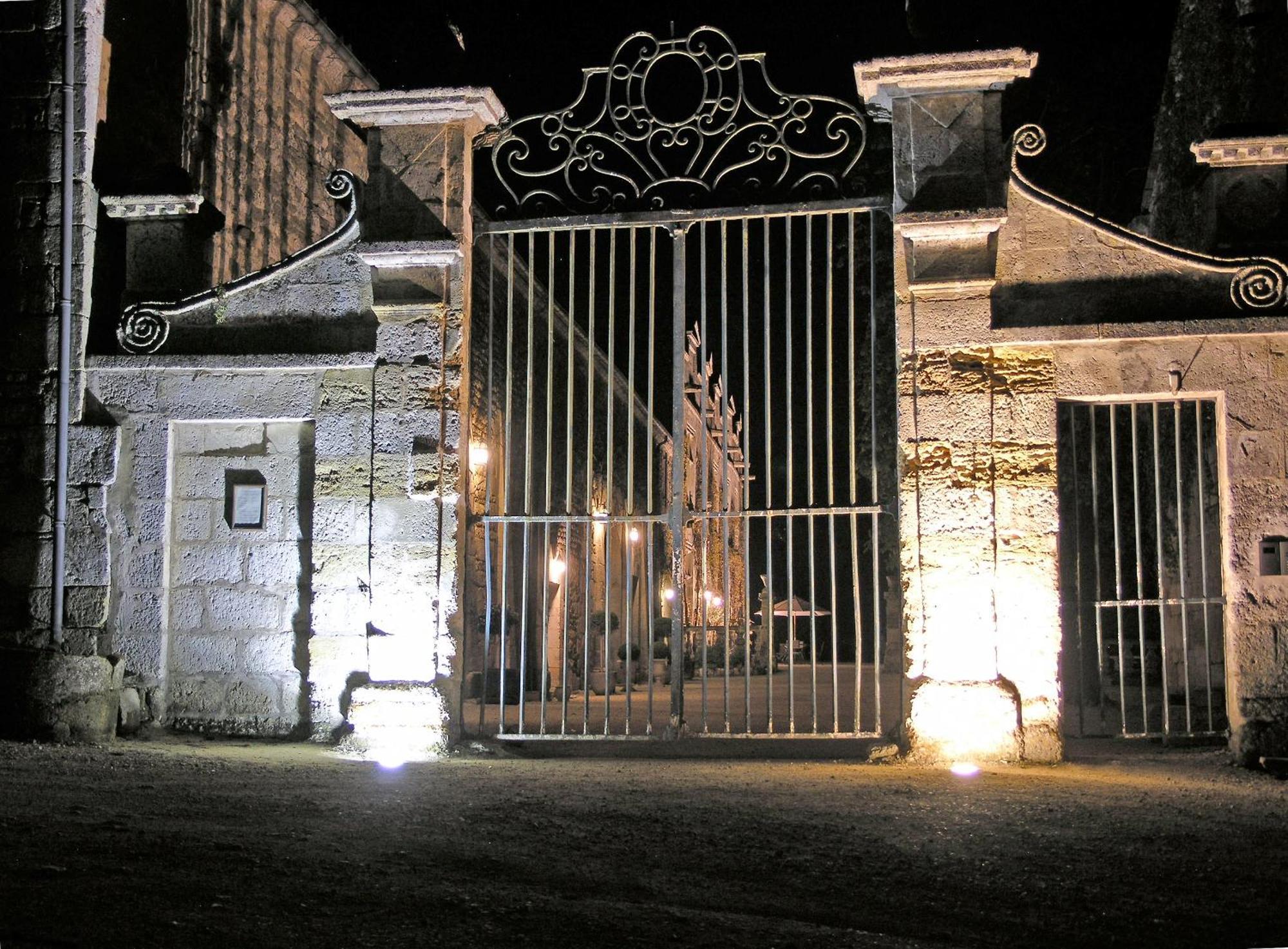 Chateau De Maumont Hotel Magnac-sur-Touvre Exterior photo